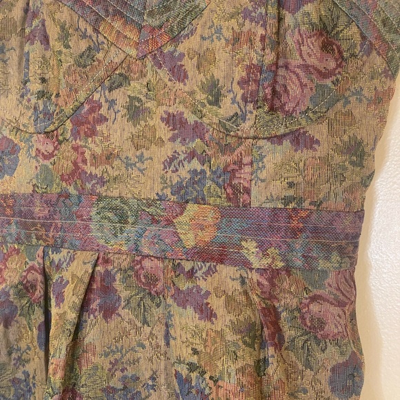 Beautiful Free People tapestry dress with removable straps. - Picture 2 of 7